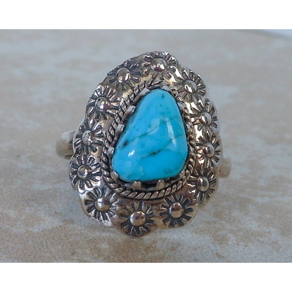 Vintage Sterling Turquoise Sun Ring , Size 8 1/2  Unisex - Picture 1 of 10